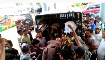 বান্দরবানে দুই ট্রাকের সংঘর্ষে নিহত বেড়ে ৬